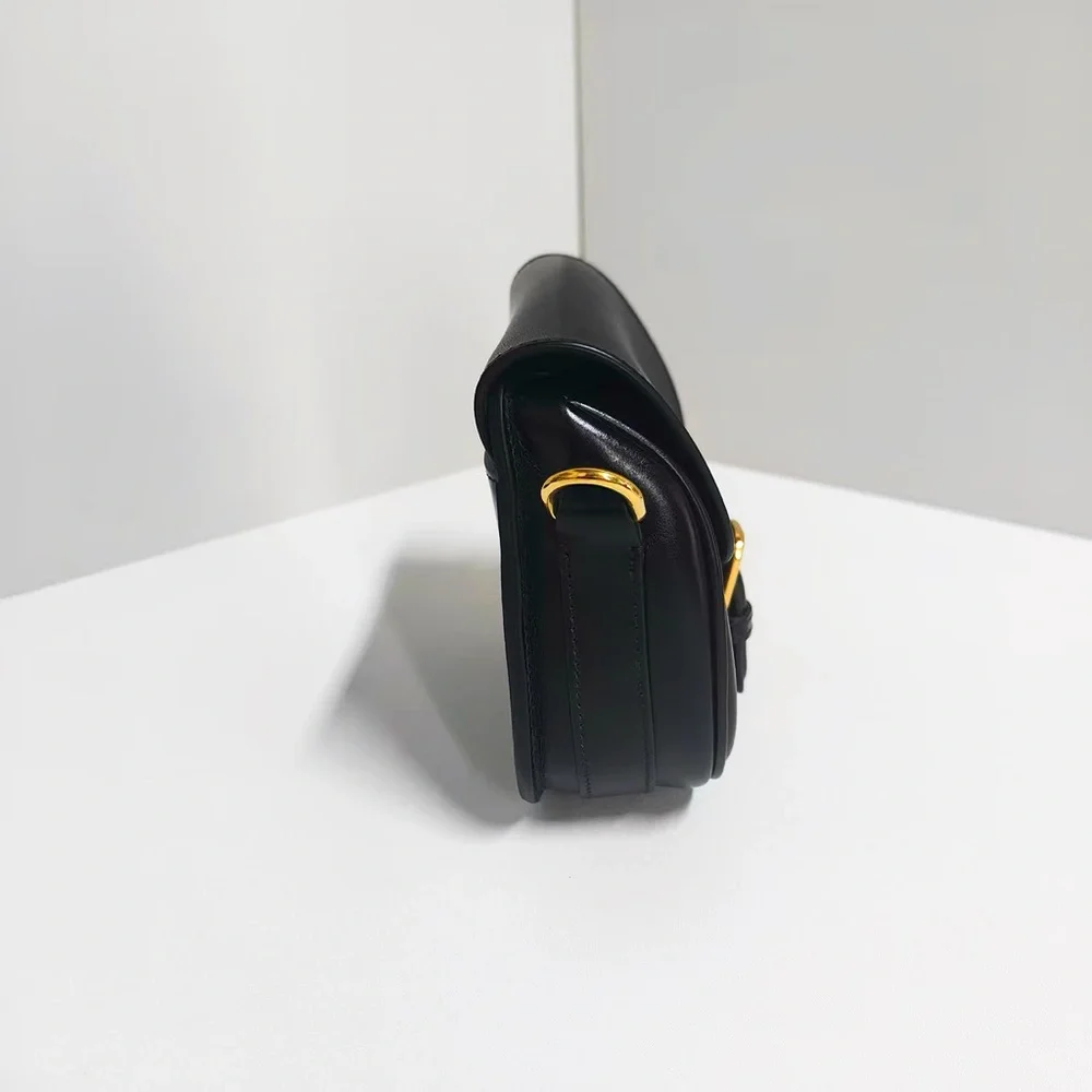 Dior Black Smooth Leather Bobby East-West Bag - Picture 4 of 11